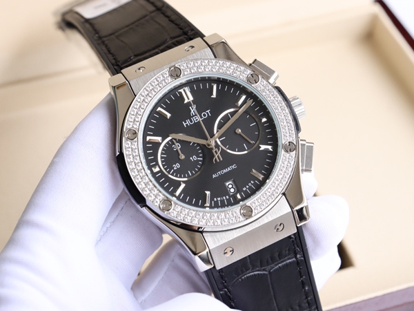 ウブロコピー時計正面デザイン